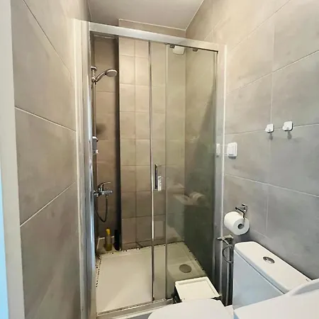 Airport Comfy Guest Проживание в семье