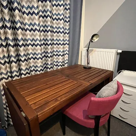 Airport Comfy Guest Pansiyon *